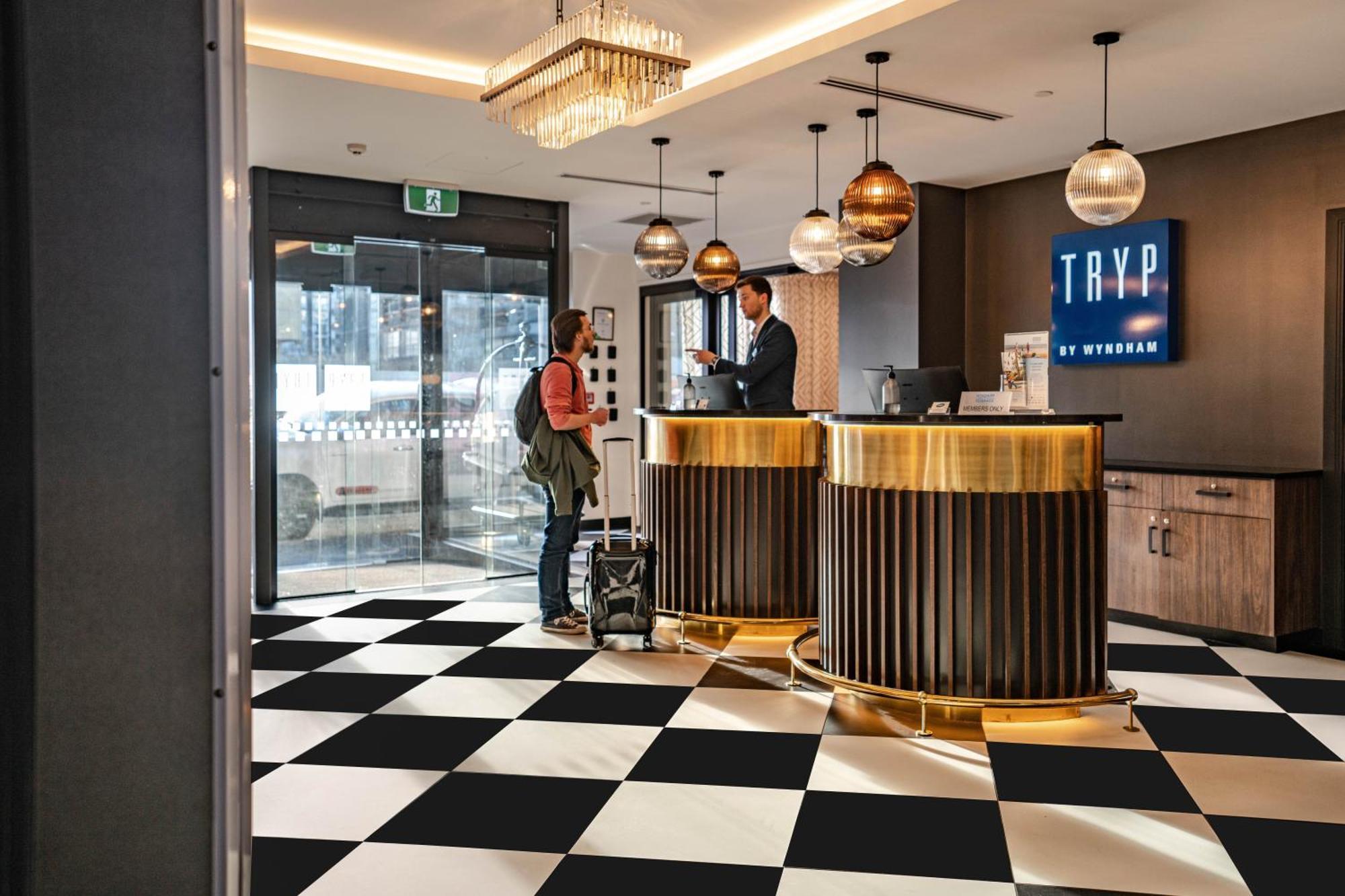Tryp By Wyndham Wellington, Tory Street Hotel ภายนอก รูปภาพ