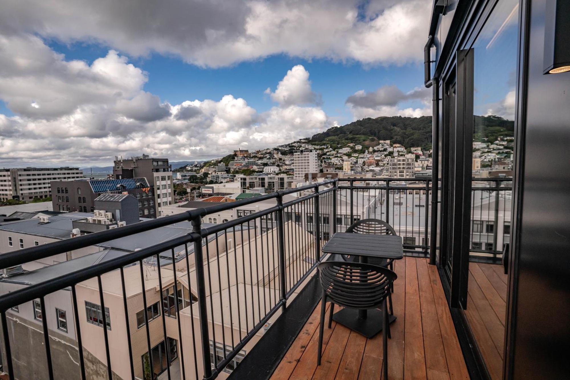 Tryp By Wyndham Wellington, Tory Street Hotel ภายนอก รูปภาพ