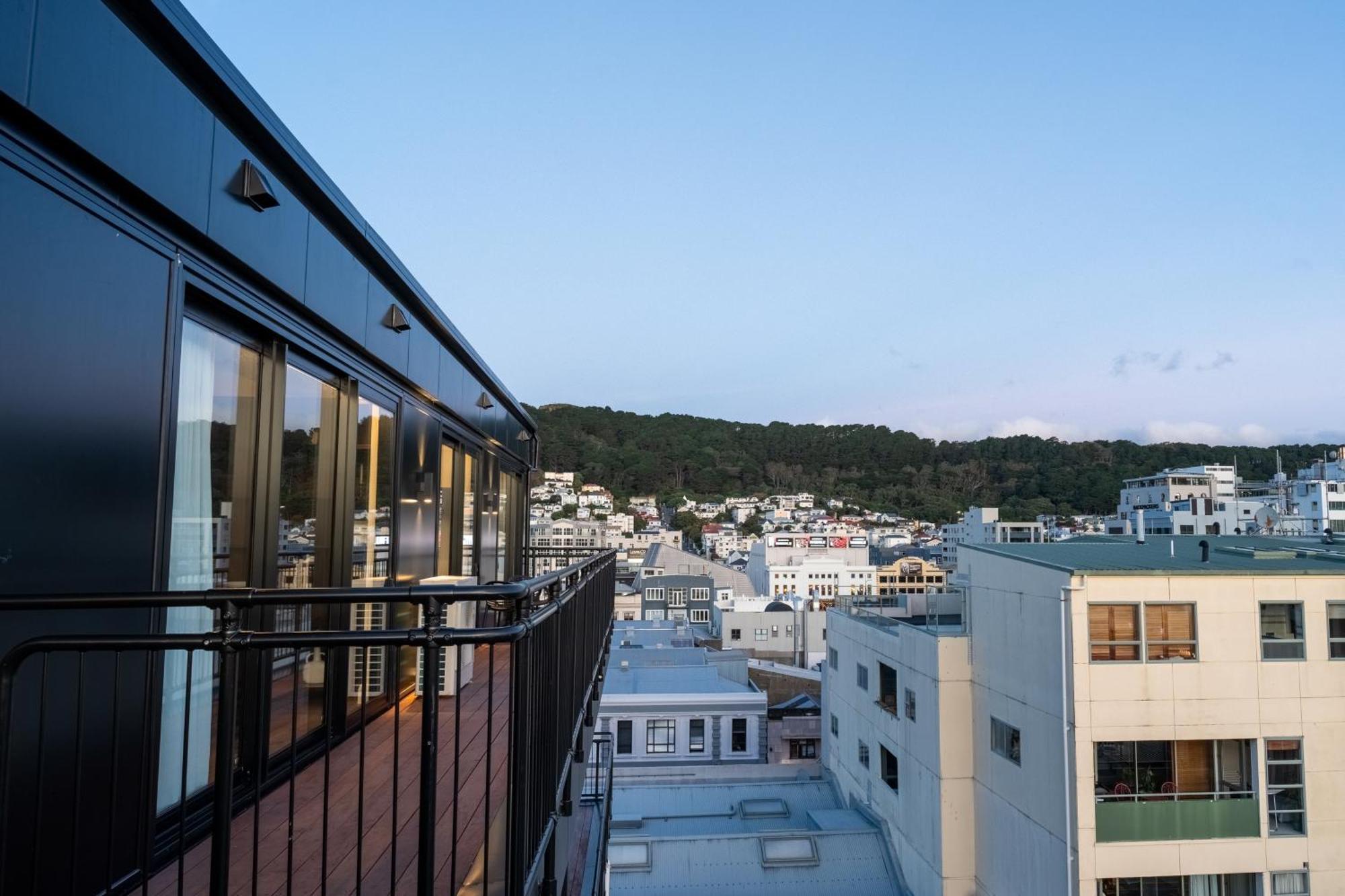 Tryp By Wyndham Wellington, Tory Street Hotel ภายนอก รูปภาพ