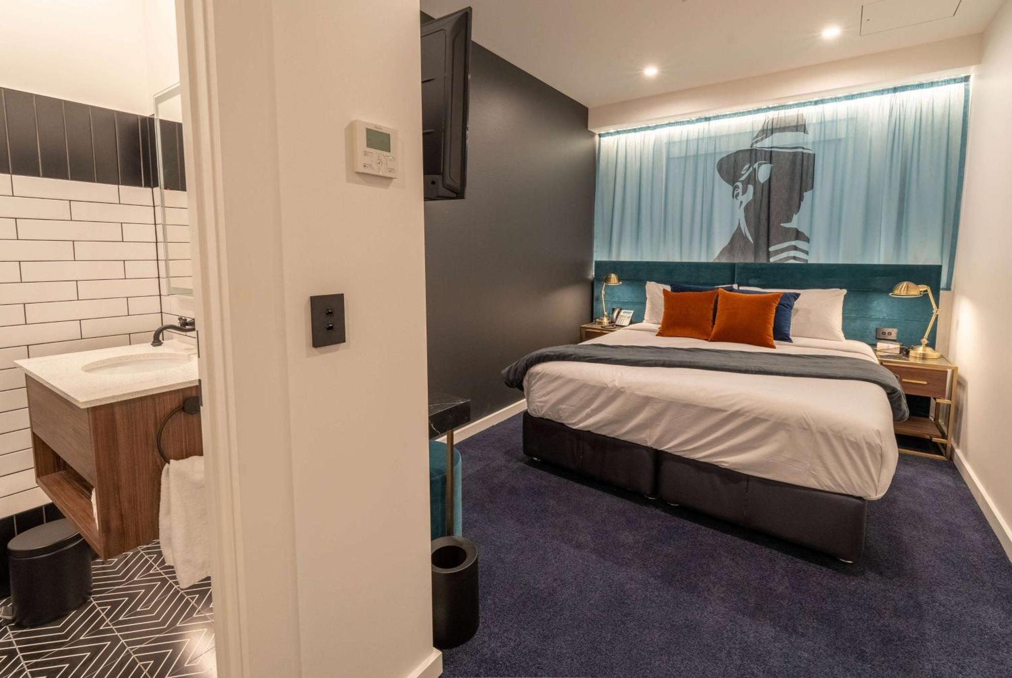 Tryp By Wyndham Wellington, Tory Street Hotel ภายนอก รูปภาพ