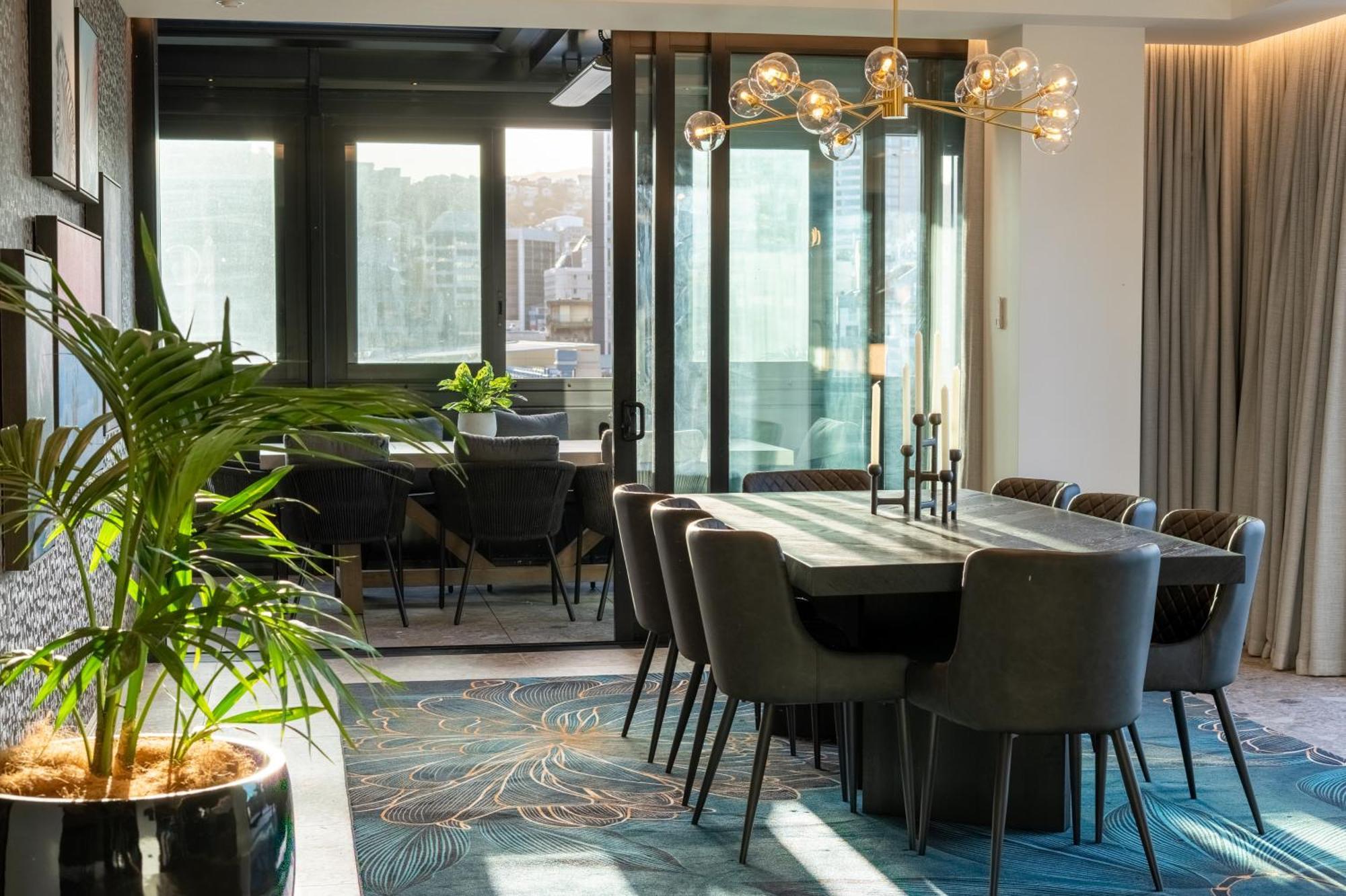 Tryp By Wyndham Wellington, Tory Street Hotel ภายนอก รูปภาพ