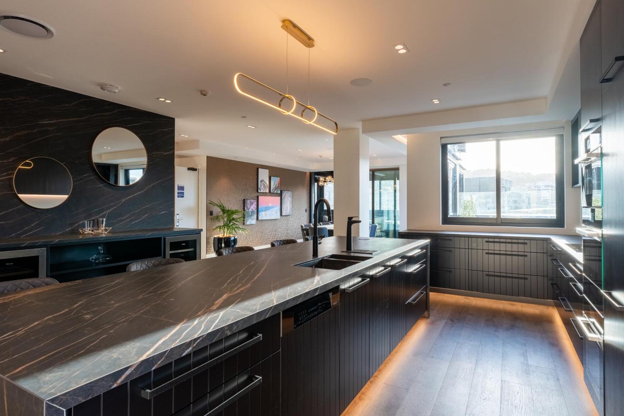 Tryp By Wyndham Wellington, Tory Street Hotel ภายนอก รูปภาพ
