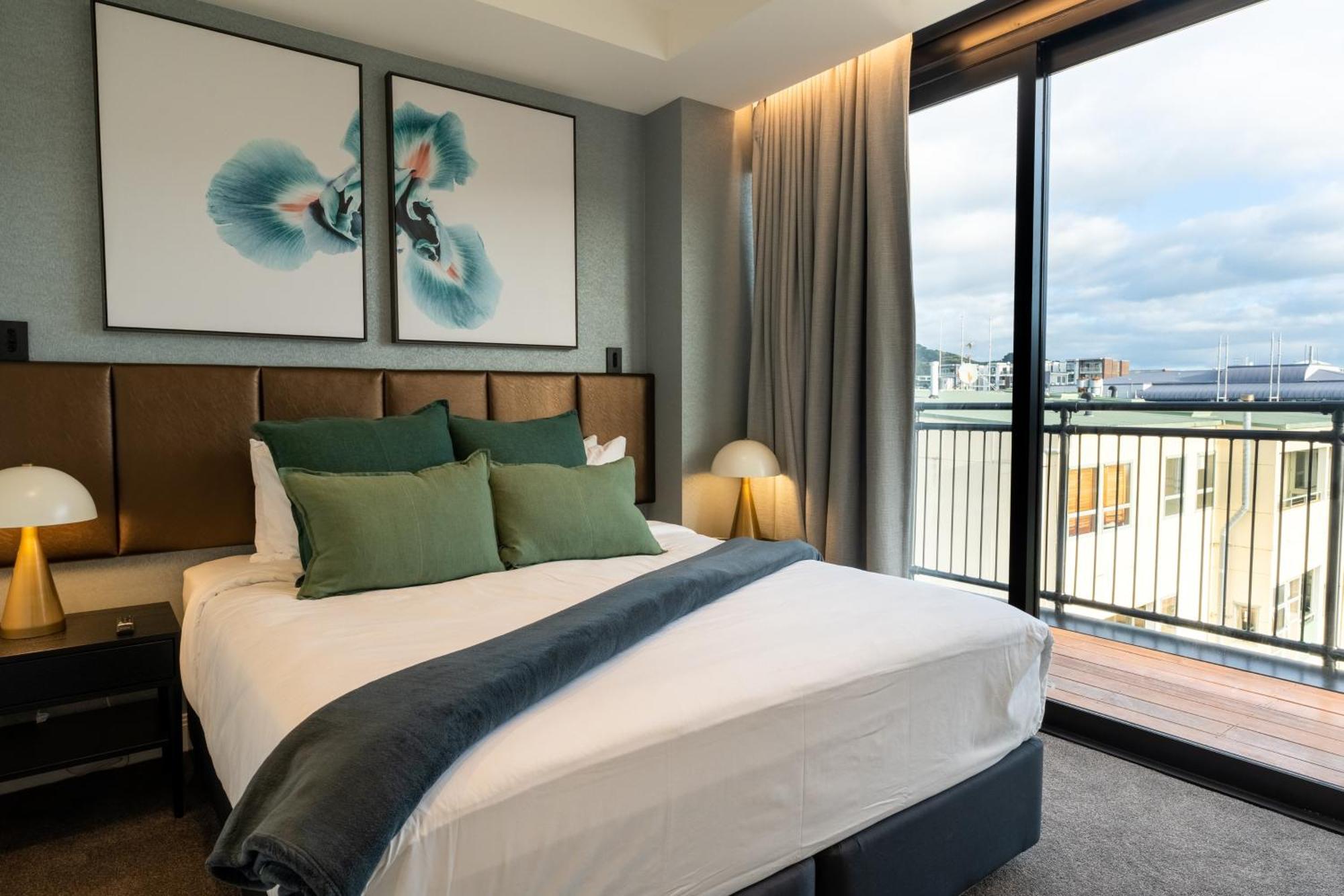Tryp By Wyndham Wellington, Tory Street Hotel ภายนอก รูปภาพ