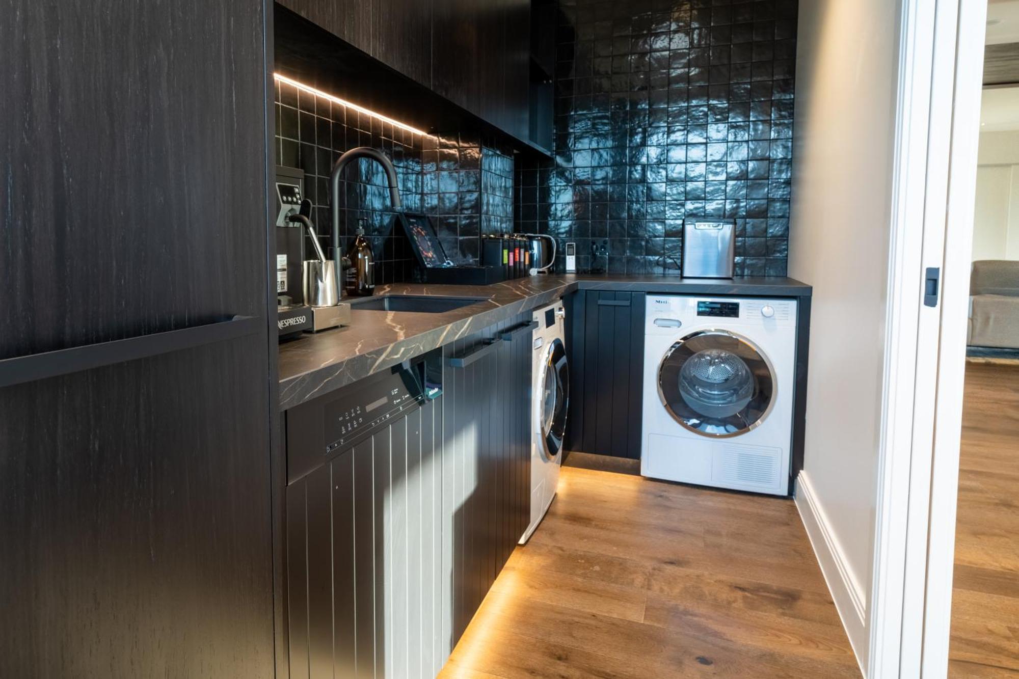 Tryp By Wyndham Wellington, Tory Street Hotel ภายนอก รูปภาพ