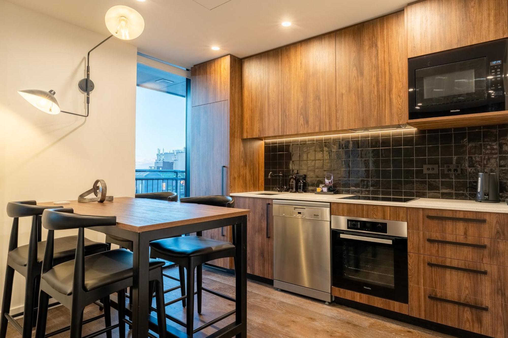 Tryp By Wyndham Wellington, Tory Street Hotel ภายนอก รูปภาพ