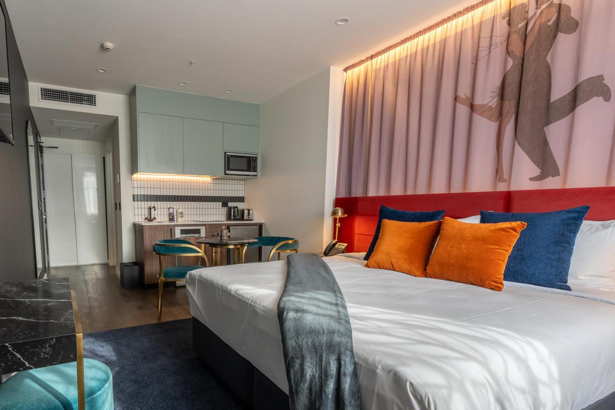Tryp By Wyndham Wellington, Tory Street Hotel ภายนอก รูปภาพ