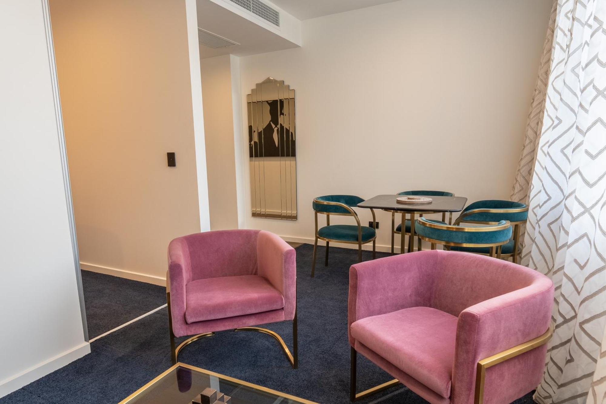 Tryp By Wyndham Wellington, Tory Street Hotel ภายนอก รูปภาพ